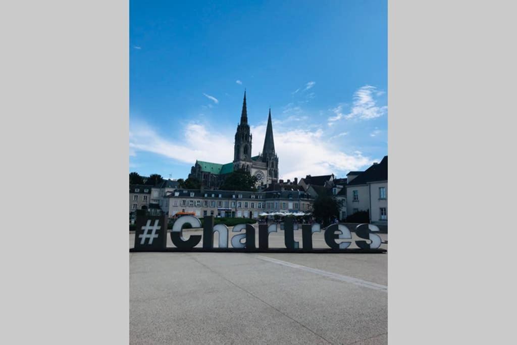 Le Nicole Apartamento Chartres Exterior foto